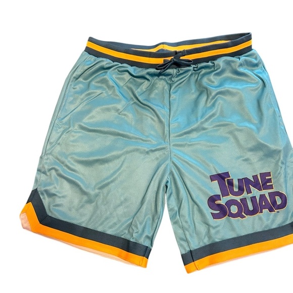 NWT Looney Tunes “Tune Squad” Space Jam Mens size M/L Jersey 2 pc basketball set - Picture 5 of 6